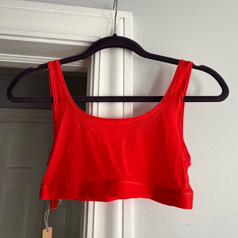 SKIMS Jelly Sheer Bralette – Scoop Neck, Size M, NWT – Poppy Red